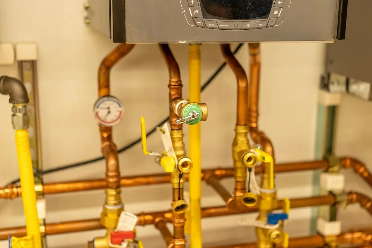 Licensed technician providing Slab Leak Repair for a homeowner in Luray